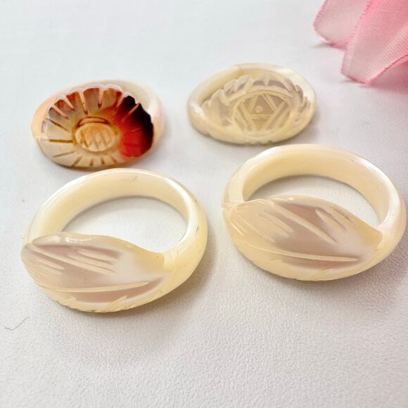 Carved Mother Of Pearl MOP Ring Lot Beachy Tropical Vacation Beach Wedding 4 Pcs - Picture 7 of 13